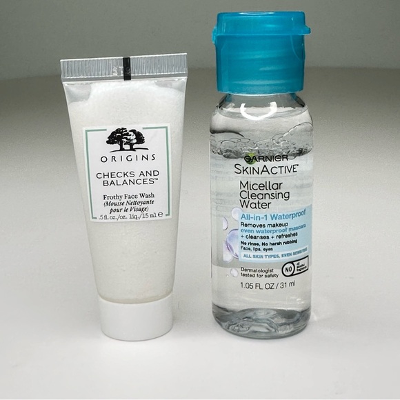 Premium Cleansers Estée Lauder, Origins, Garnier - Picture 2 of 5